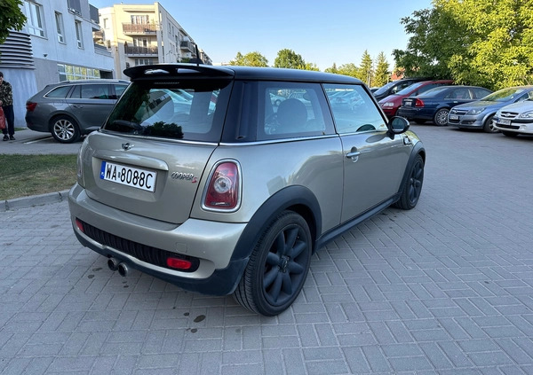 MINI Cooper S cena 29500 przebieg: 173500, rok produkcji 2010 z Piaseczno małe 67